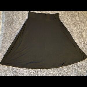 Qearal flare skirt size L